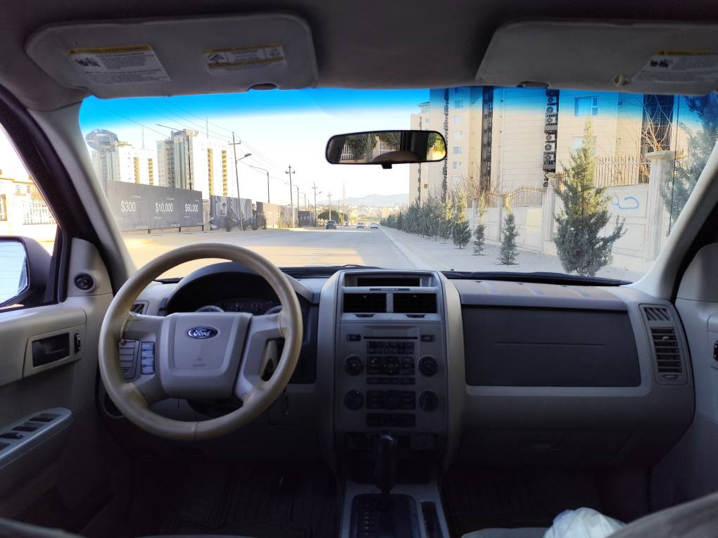 فۆرد ئیسکەیپ ٦پستۆن تاک ئەکسل ٢٠٠٨ بۆنیت بۆیاخە ...88وەرەقەو معامەلە ...*********** السليمانية, العراق
