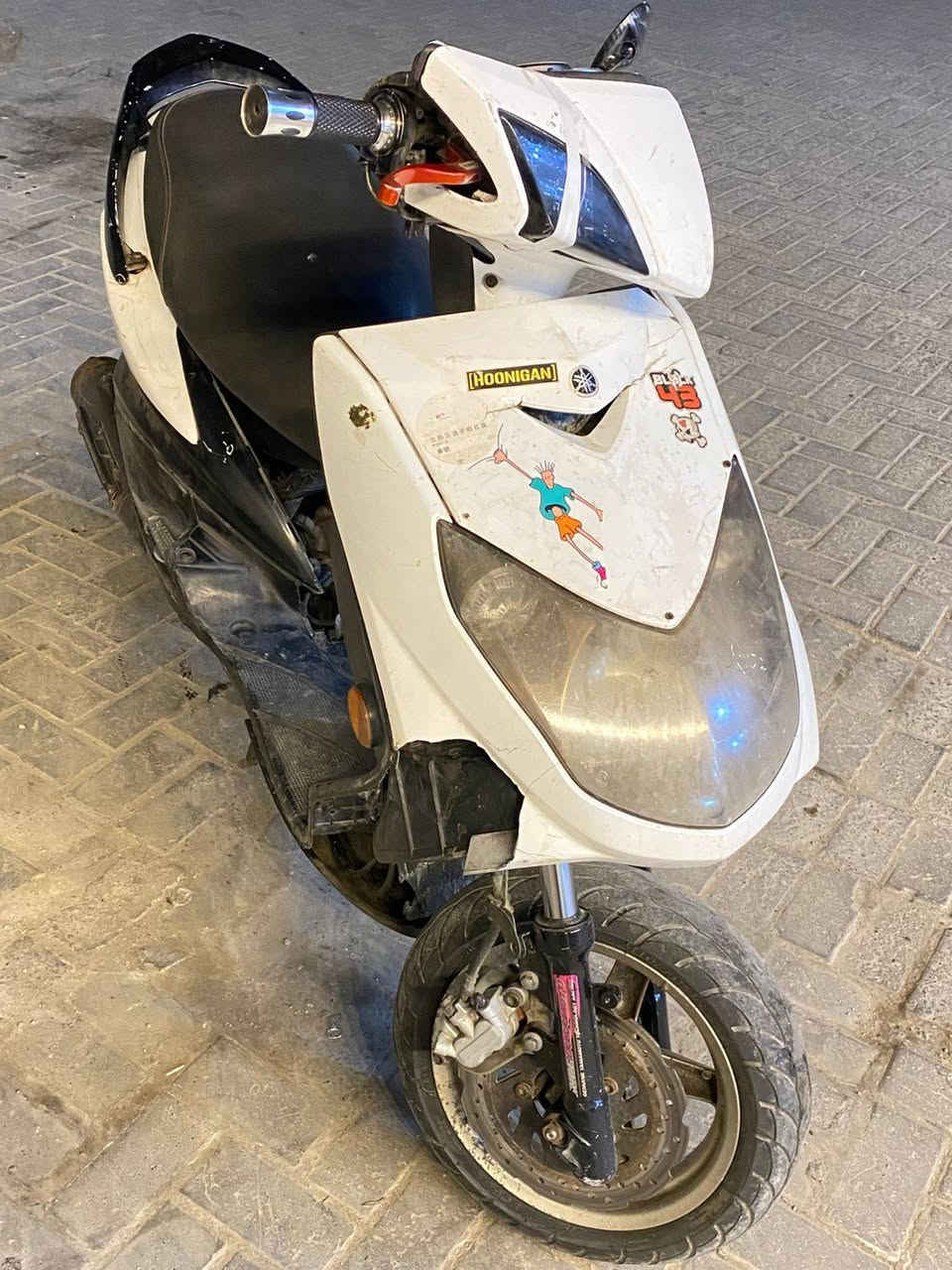 سلام عليكم شباب دراجه سكنس فحل نوزل طلاعات دراجه خير من الله نكره بي وقت نقص فط بجم مكسور دراجه بلاده تخبل ستفسار خاص او رقمي***********
