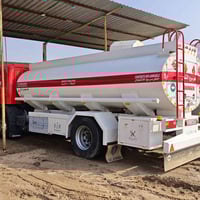 للبيع تنكر وقود حمولة 10 ونص موديل 13  طوناج GPS كامل بسمي  0771887999...