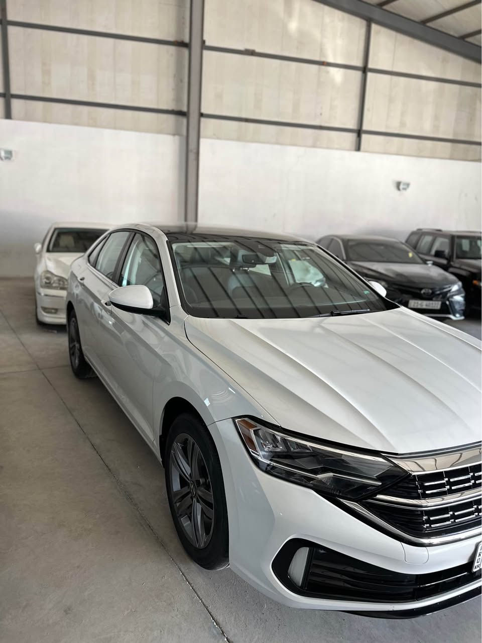 ٢٠٢٣یە مواسەفات se 
١٨ هەزار رۆشتووە و بەس بۆنیتی بۆیاخە 
ئێرباگ سوکان و شان تەقیوە دانراوەتەوە
گێر و مەکینە بەشەرت کارەبای بەشەرت
زۆر جوانە و رادێتە بیلادە 
نرخی ١٦٧ $گەڵا
شوێن چوارقورنە
*********** رانية, السليمانية
