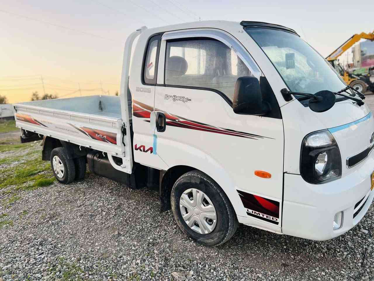 کیابار2009براوەی دوبیە
گیرومکینەئەکسل بەشەرت
شەش تایەی تازەیە
پاتری تازەیە
سەیارەکەجاهیزە
بەشەرتی فیتەر
*********** السليمانية, العراق
