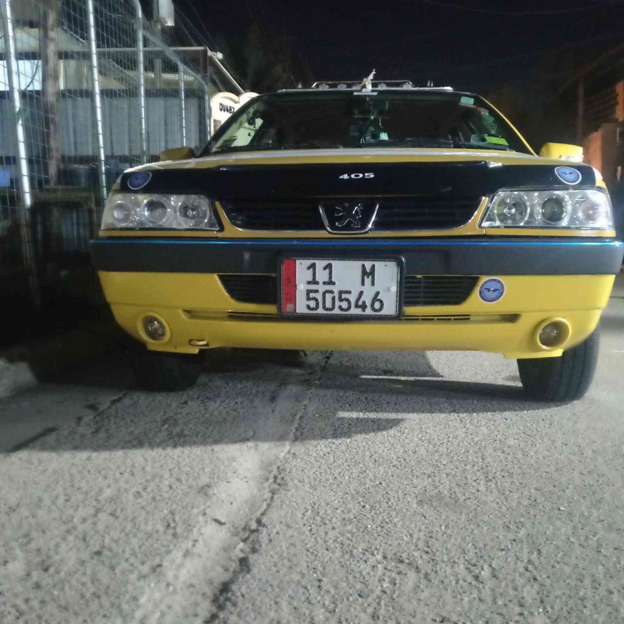 سلام عليكم من رخصة الادمن المحترم
بيجو لميس موديل 2016جديده بمعنه الكلمه استخدام شخصي 
حداديه 100/100 
تخم تاير جديد +تخم اوياله جديدميزانه اوبلنص اربع تايرات
شاشه 
لايت زنون عالي ناصي ابلوجكترات كله اصلي يعني نهاربليل
غرفه جديده 
كلج + كير جدد 
مكينه جديده
مصفره هيئه وغرامات
تحويل ثاني يوم 
دسكات+بنزات+افلنجات+راديترجديده مي زيتي امريكي 100/100جوينات جددقوايش تامكيس+داينمو+رولات تبريدثلج تتفئة 
السعر 50$بيه مجال قليل قليل اوامراوس حسب القناعة 
مكاني بغداد الدوره 
***********بي واتساب تحياتي للجميع @
