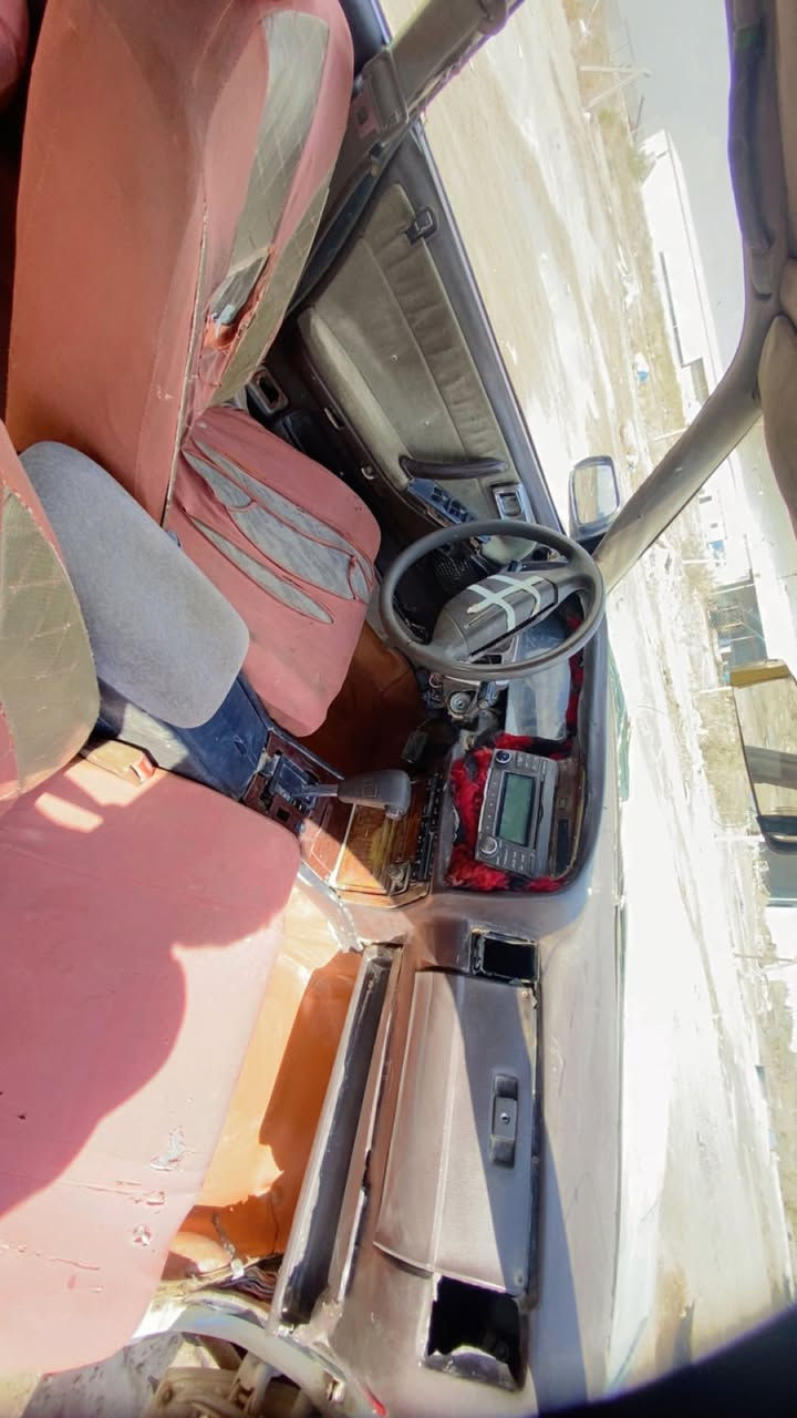 يا الله سلام عليكم سياره البيع هارتوب مكينه بلادي كير بلادي
صدره ٥٠ بل ١٠٠ 
رقم مثنه  مشروح وطني بسم والد صديقي 
كوم حديد ابيع بيه خياسات تايرات نضاف مكان بغداد غرب مجمع بسمايه 
السعر ٢٠ وبيه ممجال 
رقم الهاتف ***********
