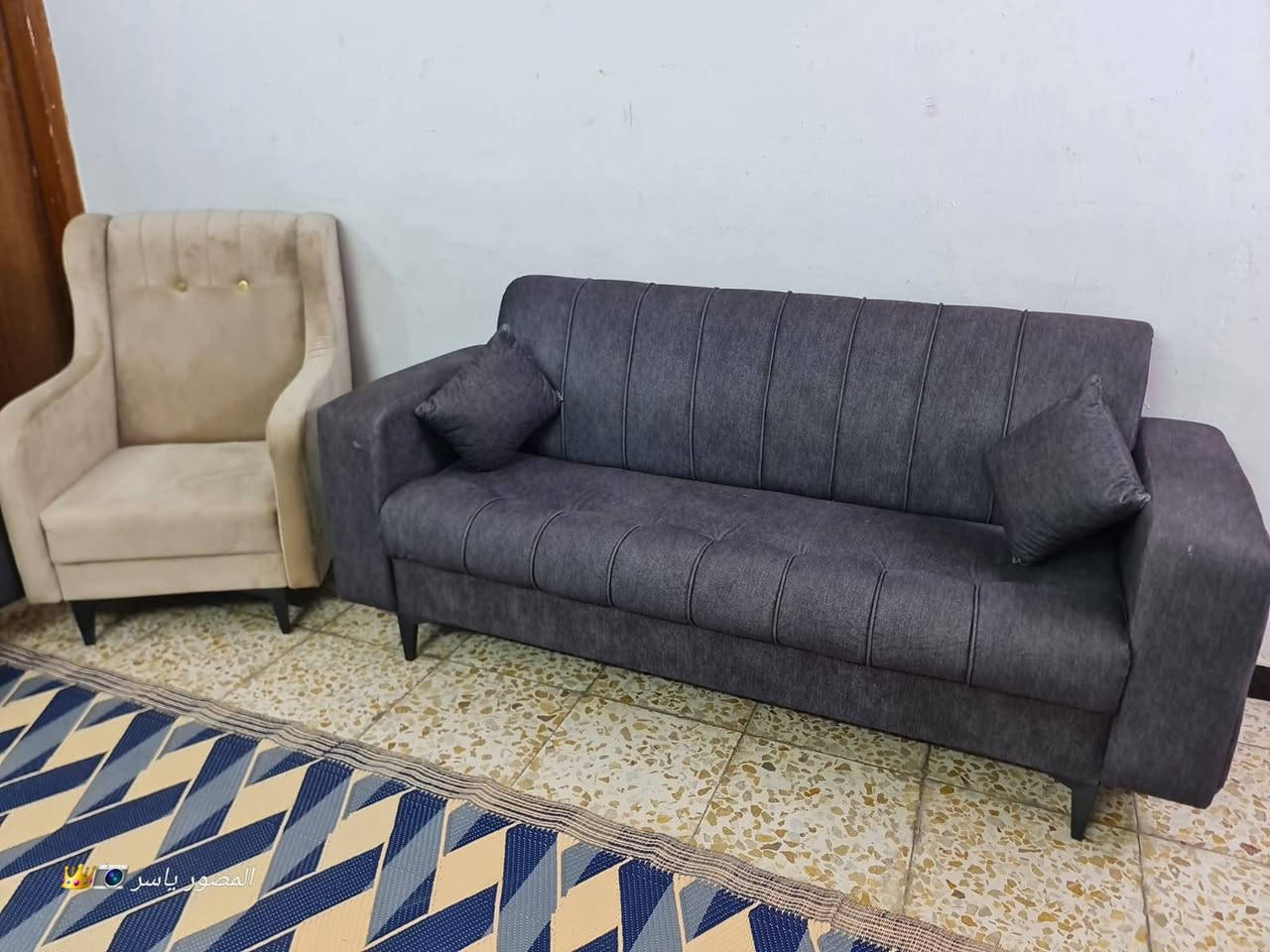 تخم 10مقاعد اخو الجديد سعره 275 وبي مجال العنوان بغداد ***********
