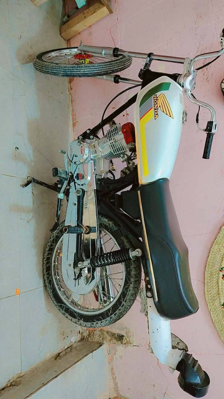 سلام عليكم دراجه للبيع تعمير جديد صارله 10ايام من معمره محرك تيربو مامفتوح أوراق اصولي سعرها 725وبيها مجال


**إذا كنت صاحب هذا الإعلان وتريد حذفه لأي سبب، رجاءا أرسل رسالة إلى الدعم الفني**