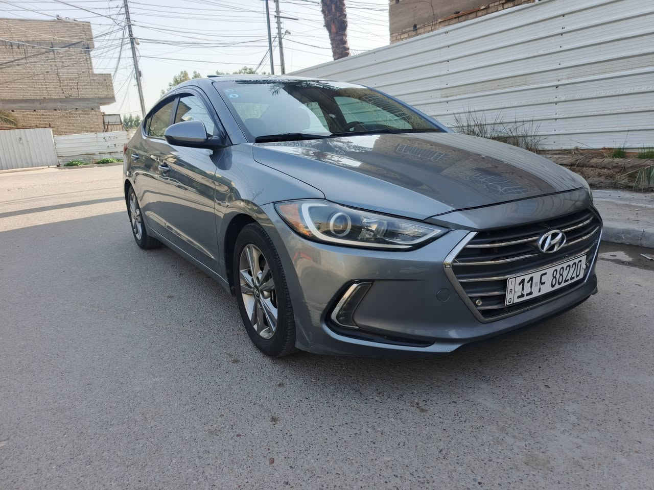 السلام عليكم للبيع النترا 2018 امريكي فول موصفات 1/1
مكينة 2000 دوش وضع شركة ماممدود عليها صبانة
كير مكفول وضع شركة ماممدود علية صبانة
ماشية 66 mi حقيقي شرط
تبريد ثلج ❄🧊+ تدفئة 🔥
موصفات السيارة

1 بصمة تشغيل + بصمة ابواب + بصمة جنطة
2 فتحة 
3 نظام ترحيب عند الاقتراب من السيارة وفتح الجنطة
4 تبريد منفصل مناخين + تبريد ابيانو
5 فول تحكمات استيرن + نظام قفل السرعة + حاكية 
6 شاشة اعطال
7 شاشة مسجل + كامرة 360 درجة دوارة
8 تدفئة بل كشنات
9 نظام ايكو ECO اقتصادي + نظام sport رياضي
10 رادار بل مرئي الجانبية + رادار خلفي
11 نظام ABC + نظام مانع انزلاق 
12 لد امامي نهارئي + ليلي بل دعامية + منظومة LED
13 4 نظام دسك امامي + خلفي
وضع شركة السيارة كتلوكات + بصمة + الاسبير مانزل 
(ليبل واحد ماعدة البنيد وصور الحادث بل منشور صبغ باب خلفي كد شبر + بيها ربع الجاملغ صبغ الامامي ) 
بسمي سنوية + رقم + هزة جديدة
مكاني بغداد حي جهاد
السعر 118 وبيها مجال للطيبين واني اسف على الاطالة
***********
