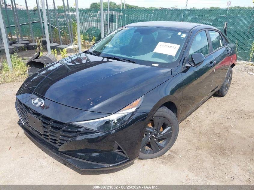 السلام عليكم النترا 23 بدون لوحات وارد امريكي  مكينه 2000 دوش الحادث والسونار موضح بالصوره باقي التفاصيل الاتصال على الرقم ***********
