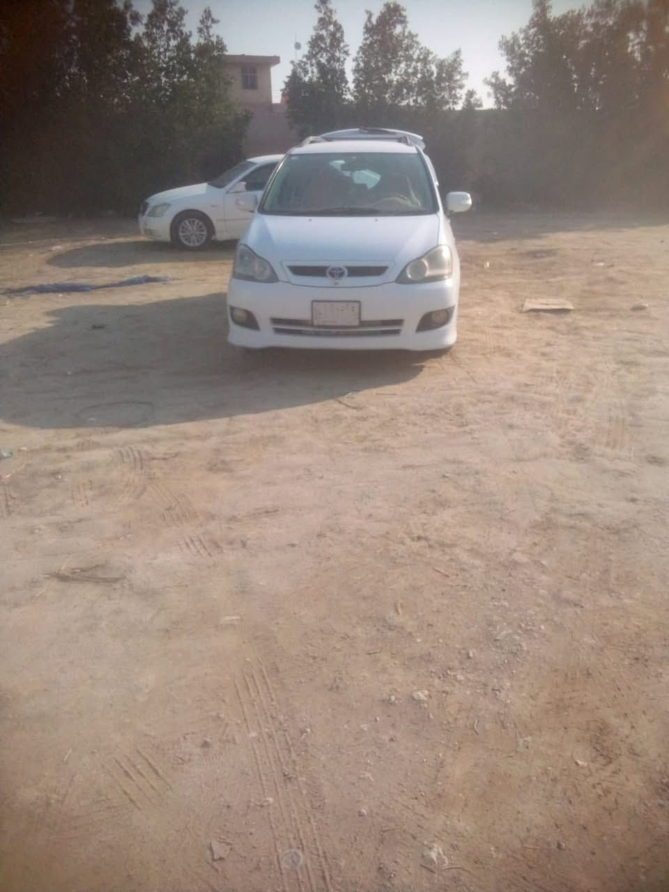 سلام عليكم سياره ابصم للبيع 
عنوان ناصريه قضاء سيد دخيل
سياره مكفوله من عيب شرعي مكينه كير حداديه تخم تايرات جديد تبريد  كله شغال دواخل بيجي سياره 2004وتحويل مباشر 
وسياره عاديه ومحدثه كرستال والصور وفيدوات كدامكم سياره خير من الله 
ورقم ذي قار
السعر 125وبيها مجال واستفسار أكثر ع رقم
بيكم خير وتدللون***********
