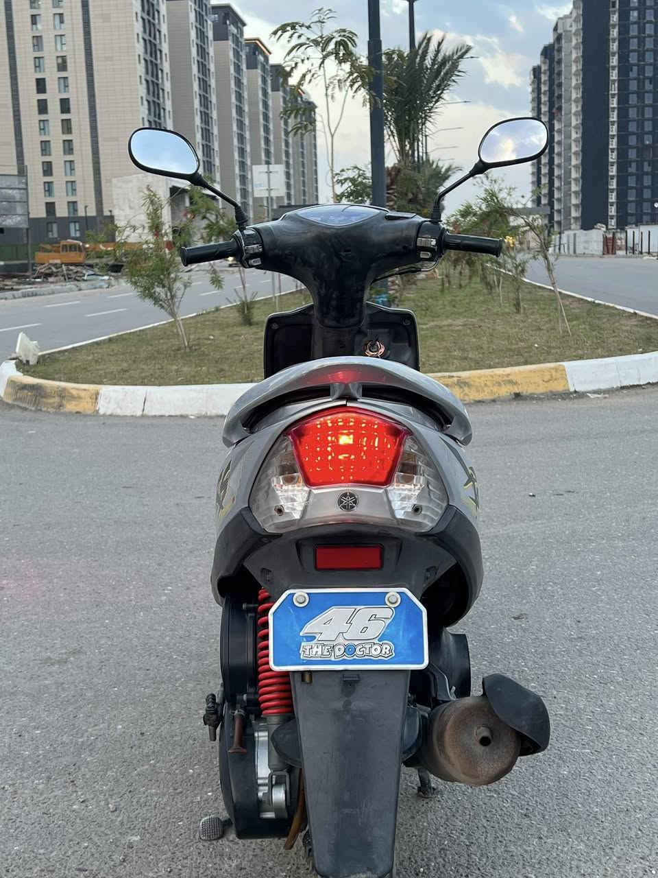 السلام عليكم شباب
للبيع دراجه ماكس عدله ١٢٠ 

الدراجه رمبه صالي شهرين من نزلته من الرمبه ع ايدي اوراقها بسمي الدراجه ختم واحد ويا المكينه كله بلادي جديده بعدها ع بلادي كل نقص مابيها نكره سلف 

الدراجه خير من الله مكينه بلاديه الدراجه مملعوب بيها ابد احله 

من الصور تجي وتشوف بعينك كلش نضيفه العنوان بغداد البياع ((السعر ١٠٠٠ مليون)) وبيها شي بسيط كلش الدراجه بعدها بحاله الوكاله *********** الشراي يتصل وبلخدمه
