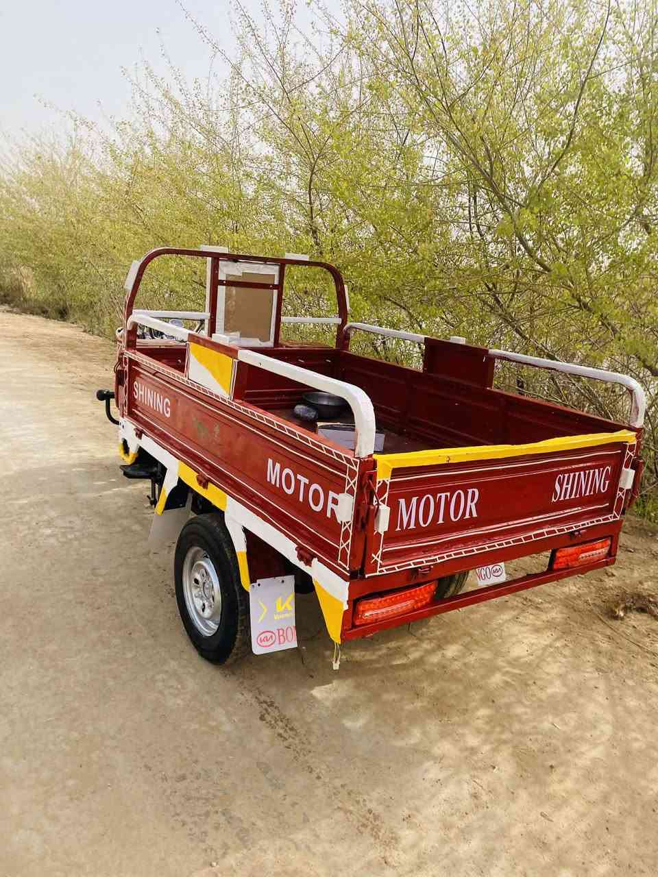 السلام عليكم ورحمة ستوتة للبيع صقر موديل 15 اوراق اصولي كهربائيّات كاملة تخم تاير جديد اكسن جديد محرك نضيف بدي نضيف ستوتة كاملة ما نقصهة شي السعر 750 وبيه مجال العنوان بابل الحمزه الغربي للستفسار ***********
