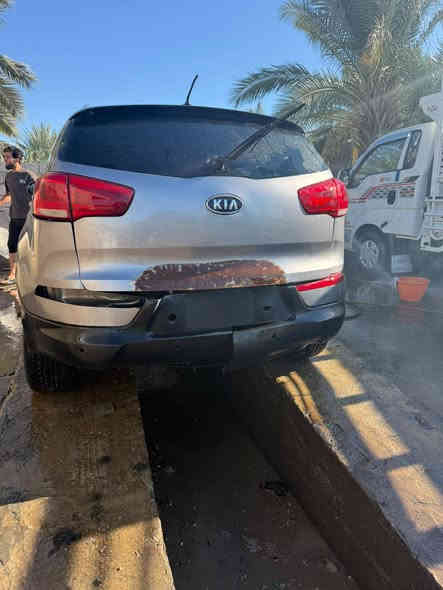 بغداد 
كيا سبورتج. 2016 وارد أمريكي محرك 2400 جي دي اي. رقم بغداد حادث جاملغين خلفيات مواصل الحوض كير محرك تبريد خير من الله. السعر 125 ورقه وبيهه مجال بسيط 
للتواصل ***********
