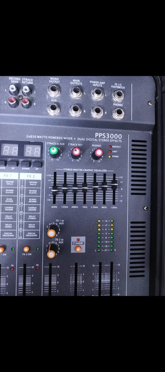 السلام عليكم  اخوتي
عدي جهاز  داينكور صناعه ايطالي اصلي 
 تشد علي 6 سماعات 
صوت صافي. ومرتب 
 جهاز مسيرات خدمه تشد علي مرسله  
استعمالي اله مسيره الكاضميه  فقط 
 محتاج واريد ابيعه مستعجل  مستعجل 
 مكان (الناصرية تضحيه شارع البقاع) 
السعر خاص 
*********** رقمي
