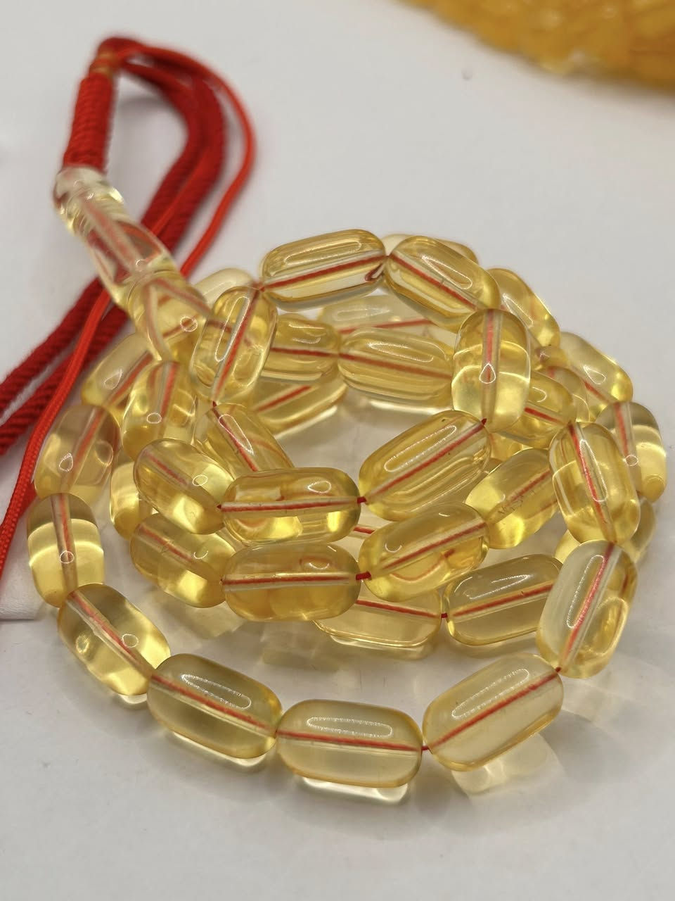 مسباح كهرب حر طبيعي كنغرادي شفاف صافي كرستال نقي مخروط من نكزات الوزن 35.25 غم قياس الحبة 14.50*8.25 ملم عدد الحبات 47 حبه السعر خاص يوجد توصيل للمحافظات كافة.


**إذا كنت صاحب هذا الإعلان وتريد حذفه لأي سبب، رجاءا أرسل رسالة إلى الدعم الفني**