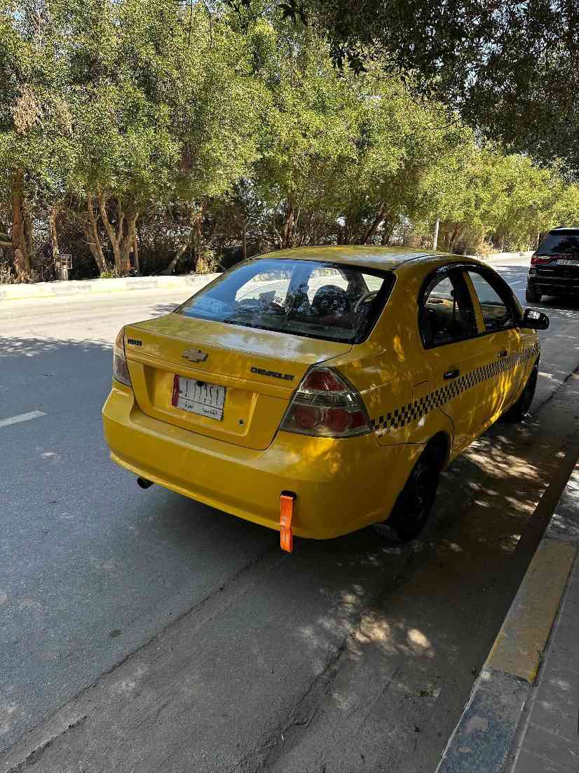 سلام عليكم للبيع افيو صفرة 2011 جديدة السيارة جاهزة مصفرهة هيئة و غرامه كير عادي السيارة مكينه و كير و حدادية مكفولات رقم قادسية راعيه هنا بل نجف سيارة جاهزة مال تكسي
السعر 50 ورقة بيهة مجال بسيط
مكاني نجف كوفة 
للاتصال *********** النجف, العراق
