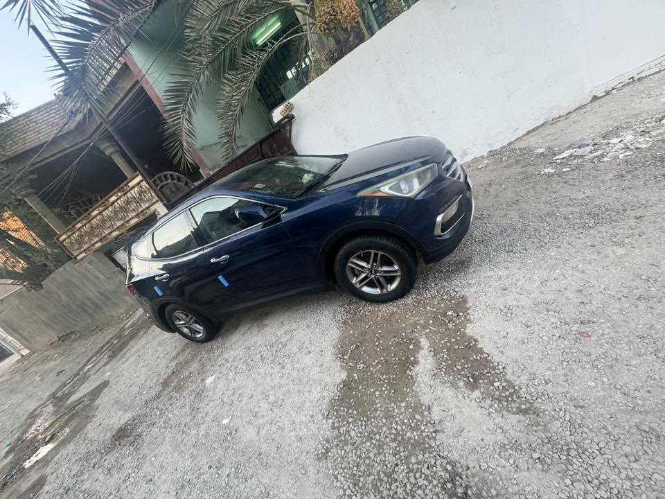 لسلام عليكم 
سياره سنتافيا 2017  امريكي 5راكب  للبيع 
رقم أربيل  
السياره مكفوله من التبديل و الصبغ  ضررها فقط ربع من الدعاميه و مصلحه نفسها اخت الكلين
السونار مرقف ويا الصور 
السعر 180 و بيها مجال 
للاستفسار الاتصال ع الرقم 
 متوفر واتساب 
*********** 
تجي تكلب و بيك خير و دلل 
مكان السياره بغداد
