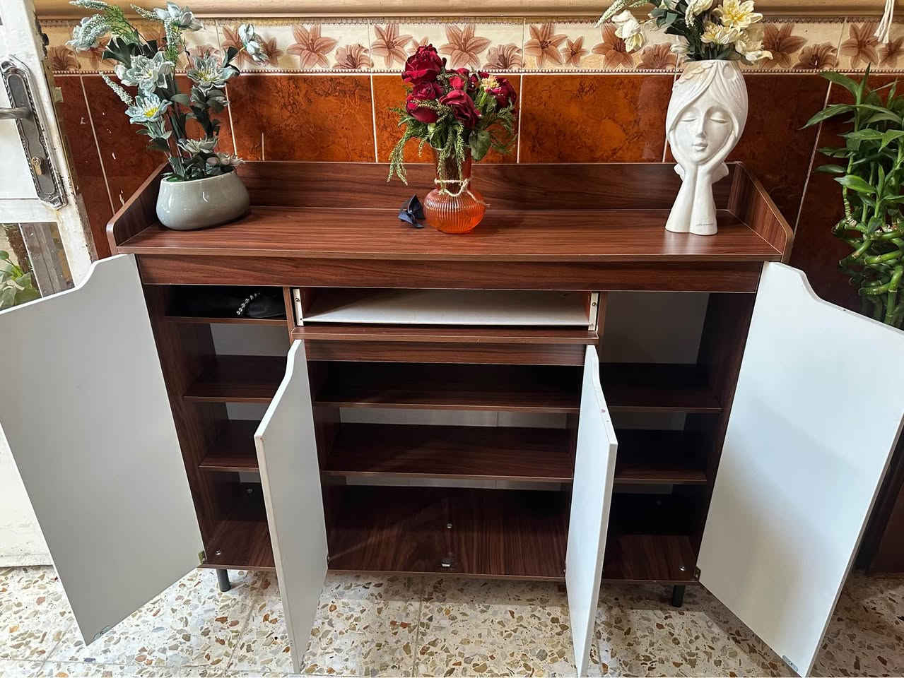 جزامة بحالة جديدة استعمال قليل غرض البيع اريد ابدل اثاث البيت +ماعندي مجال والغراض هواي بغداد, العراق


**إذا كنت صاحب هذا الإعلان وتريد حذفه لأي سبب، رجاءا أرسل رسالة إلى الدعم الفني**