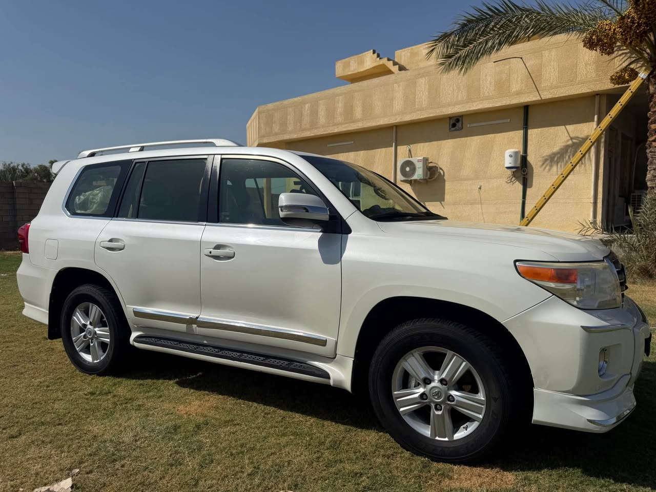 لاندكروزر 2012 بريم
• السيارة على وضع الشركة
• تخم تاير جديد
• محرك وكير كفالة
• الصدر شركه
• رقم أربيل
• هزّة جديدة وسنوية جديدة
• وبالعافية عالياخذها

مكان السيارة: الدجيل
السعر:380وبيها مجال
للتواصل:*********** بلاد, صلاح الدين
