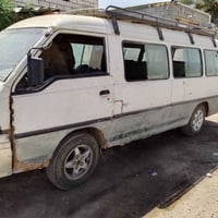 ٢٠٠١ • مصفرة • النجف ابوصخير