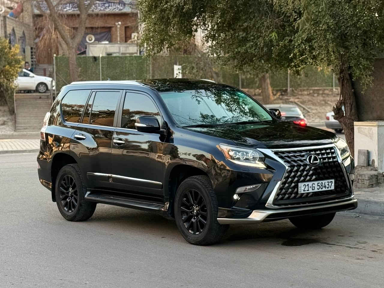 لكزس 460 GX
 رقم سليمانيه ب اسمي
امريكي
فول سيارة 
صدر جديد
عليها تخم تاير دنلوب جديد اي نقص مابيها
مسويلها ادامه سيرفس كامل 
صبغ جاملغ وبنيد  وباب
للبيع او مراوس حسب القناعه
الموقع بغداد الدوره البوعيثه
***********
