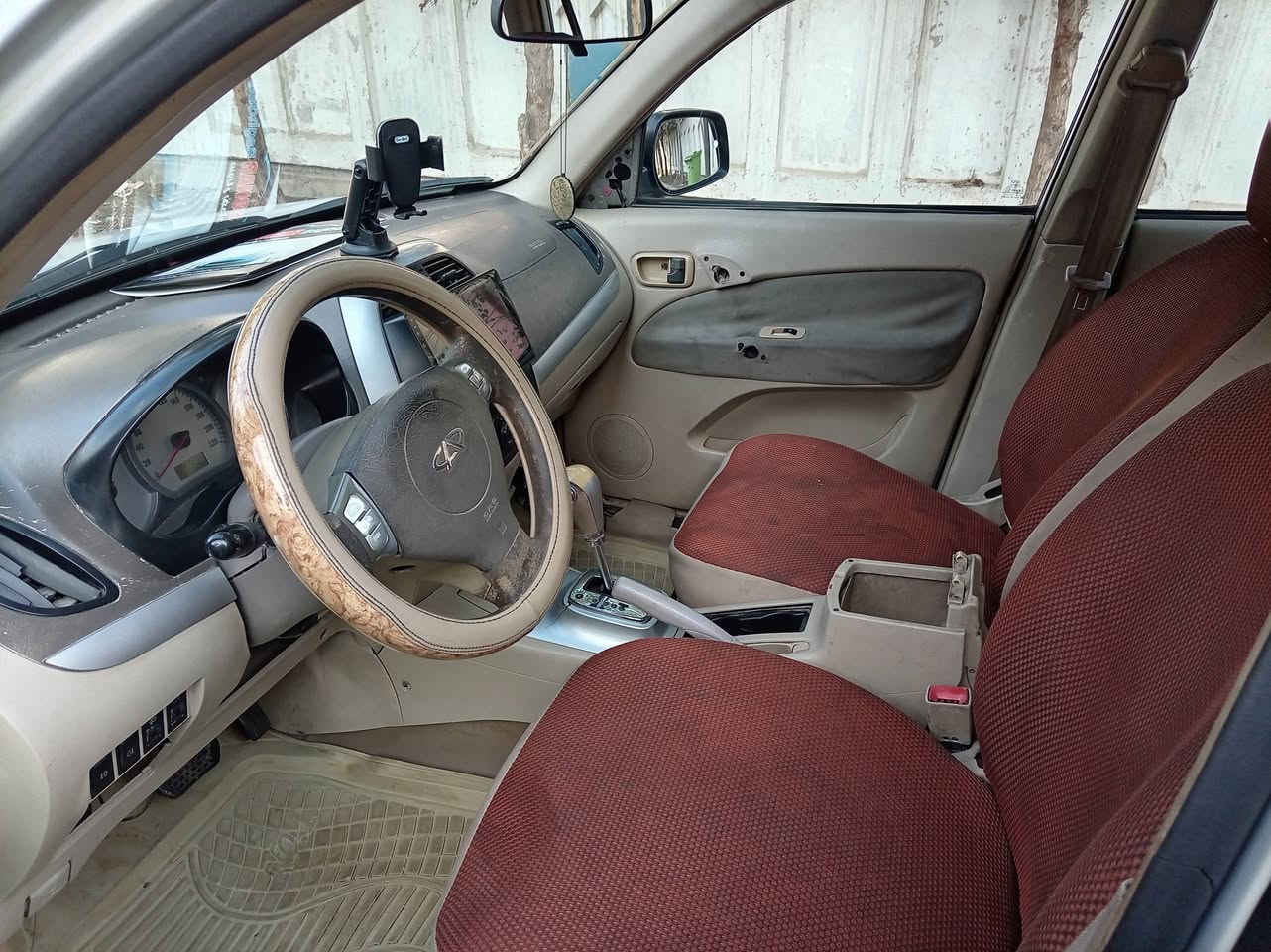 للبيع نقد او قصد او مده
تيكو شيري 2011
رقم انكليزي بابل
سياره نظيفه وخير من الله
للتواصل ***********
