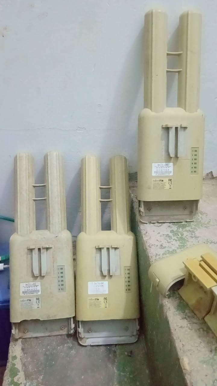ارنب مايكروتك العدد 3
سعر القطعه 25 الف

ضمان الشغل والفحص

تواصل واتساب اتصال

***********

