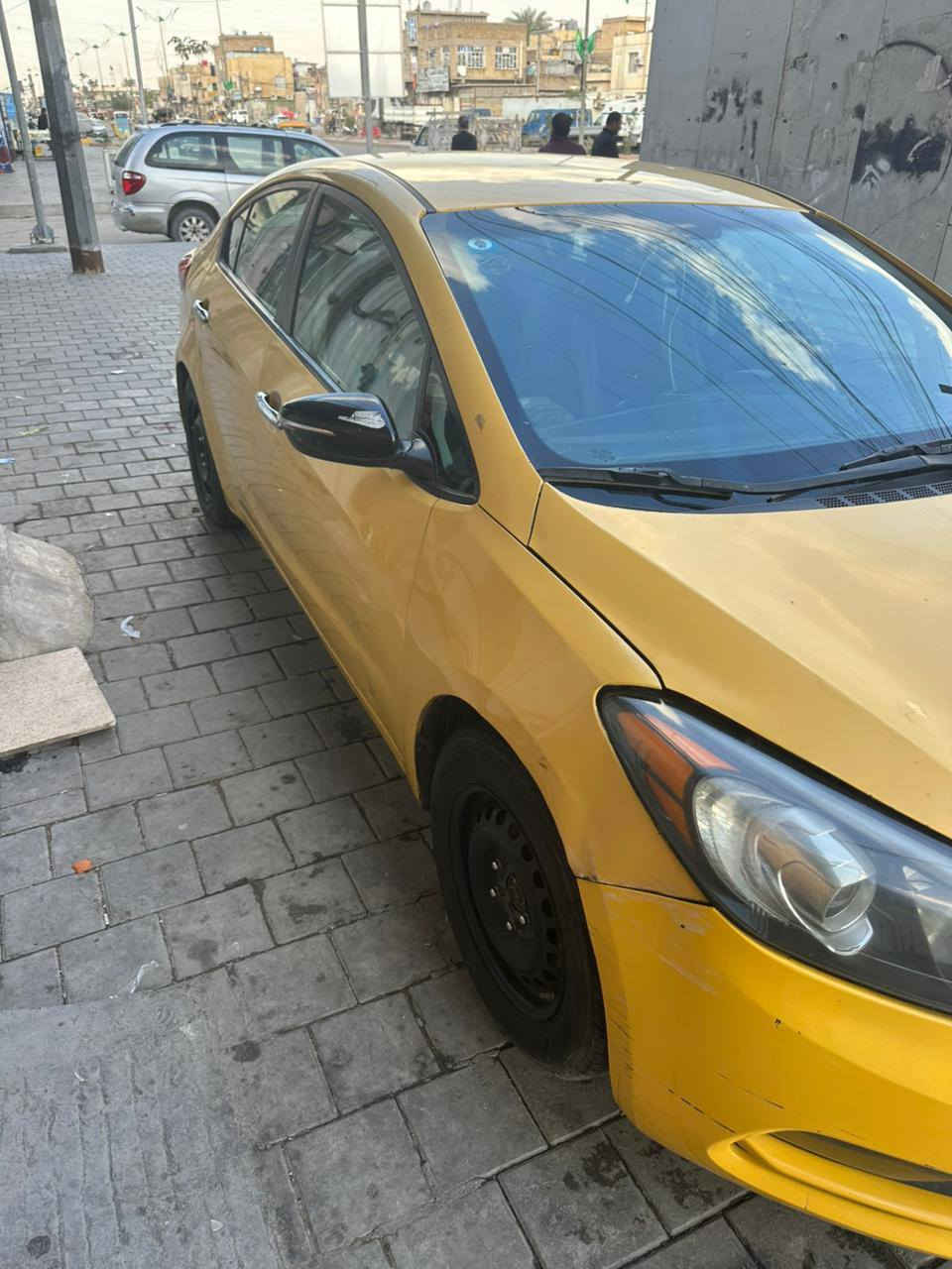 فورتي مديل 14 مكينة 2000دوش كير مكينة مكفول تبريد ثلج منضومة غاز سيارة جاهزة كبل الشارع مال جناي 
حادثة ناشرة جاملغات المامية مبدلة والباقي اليبل واحد السعر 100قفل قفل قفل المكان مدينة الصدر ***********
