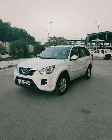 السلام عليكم ورحمة الله وبركاته تيكو ١٣ للبيع السياره بيها بارد بل الجاملغات الاماميه واصبع بل باب الصندوك السياره صدرها جديد منضومت البانزين من الفيت بم للنوزلات كلها جديده مكان السيارة حي الجهاد للاستفسار الاتصال على الرقم ***********
