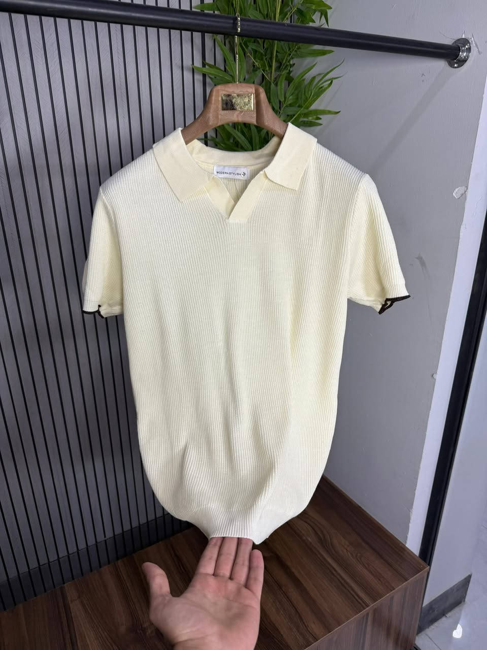 اهلاً وسهلاً بكم في ازيـاء واحـذية الإمـارة
جزء بسيط هذه موجود عدنا اكثر من ٦٠ موديل 

العنوان : الأنبـار / الفلـوجة / حي العسكري / شارع السايدين او الاتصال على الارقام
***********
***********
