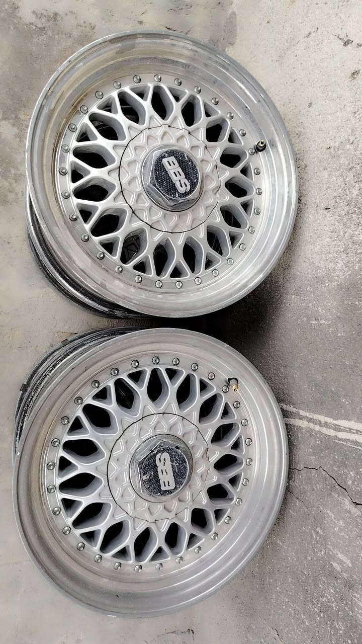 السلام عليكم ويلكم جوكر للبيع حجم 15/***********
