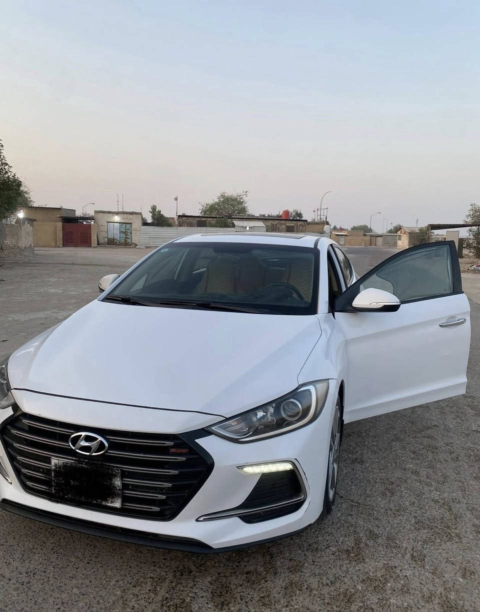 هونداي النترا سوبر موديل 18 معروفه مواصفات السوبر خليجي السياره بيها جاملغ وباب صفحه العبري وموجود السونار سنويه للـ29 باسمي رقمي بغداد الدولي الجديد شرط التحويل سياره حلوه وخير من الله وكلشي مذكور بالمنشور مكينه 2000 دوش ماشيه 96 الف   مكاني البصره الزبير رايدها 143 وبيها مجال بسيط وكلشي موضح بالمنشور اللي تخدمه يتصل متواجد ***********
