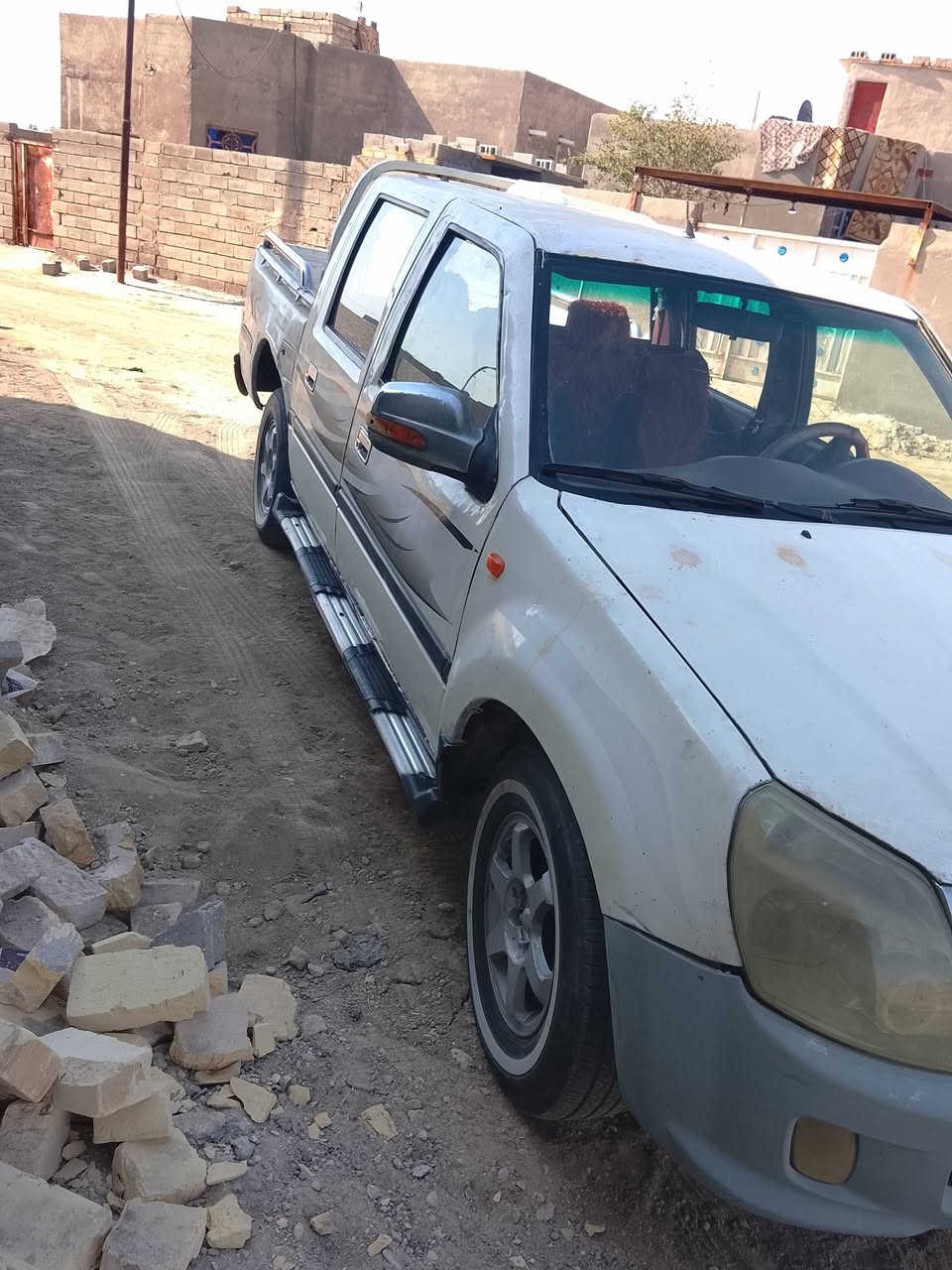 بيكم فتون موديل 2013 سنويته 2029 مشروع وطني صحبه بلبصره يمي السياره جاهزه مكينه كير اكسن جاهز للبيع او مراوس بستاركس 2005 2007 كهربايات شغاله مكان السياره البصرة الدير السعر 40  وشاواصي مكفولات
***********
