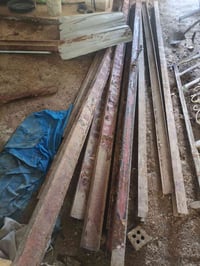 شيلمان للبيع عدد 12  طول 4 أمتار و 5 أمتار  للاستفسار 07901334324
