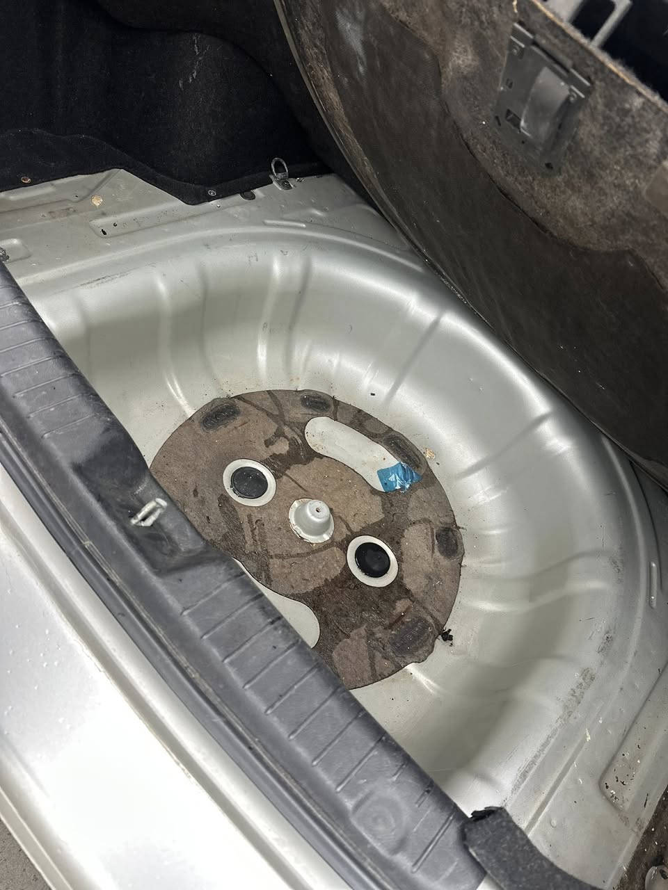 هۆندا ئافانتی
2007
سفر سفر ریک ناو 📦📦
بۆ 250مەسرف مەگەری
بۆ یەک شوخت مەگەری
تەنانەت پۆلیشی کامل کراوە
کامل سیرفس عامم
رۆن گیر و مەکیانەش 
گۆراوە چوار تایەی سفر سفر
ژ.م***********
