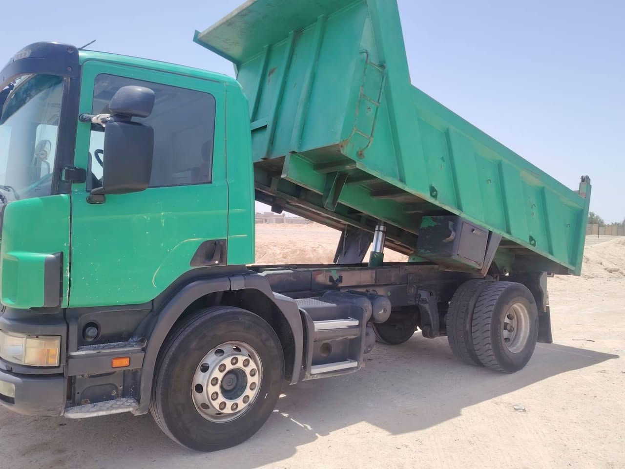 سكانية بومة موديل 2002اصل رقم اربيل دولي مجدد سنوية ال 2031بسمي تحويل مباشر سنوية وراقم وبليتة اصل مو ترميز موصفات سيارة شاصي مكفول ابو8 مكينة ست روس ديأس قبق بلااستك كهربائي كير 4×4اكسن ابو لفلتر خفيف كاردن دبل صجمة تبريد نقص بس كنبريسر فقط ع شرط امامي ورك هوائي جوبل خلفي مكان سيارة بصرة زبير اي ستفسار اتصل ***********/***********
