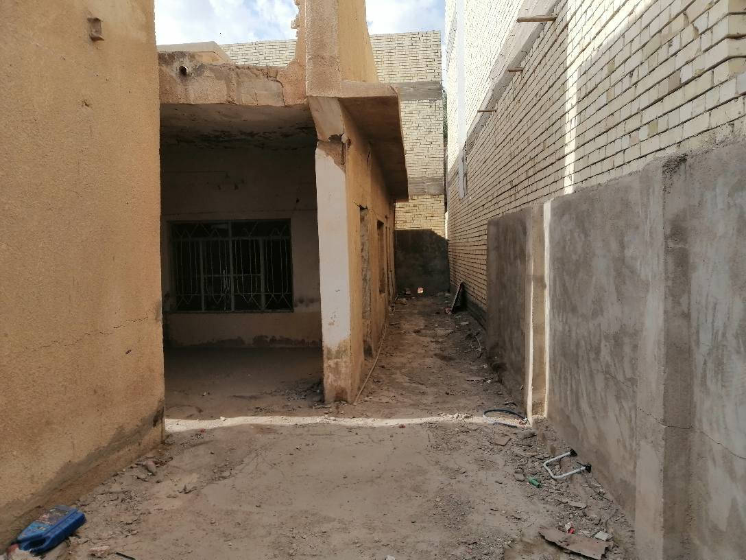 عندي بيت حي المكرمه مساحه ٢١٦ م بيت قديم مساحه ٢٦٦ بايع الحديقة ٥٠م وباقي ٢١٦ لبيع منطقة الثمن تالاف قريب على جامع الإمام المهدي قروب عمود ١٢ شارع كربلاء سعر ١٨٥ مليون الاتصال على الرقم *********** بيت قديم يعتبر عرصه النجف, العراق
