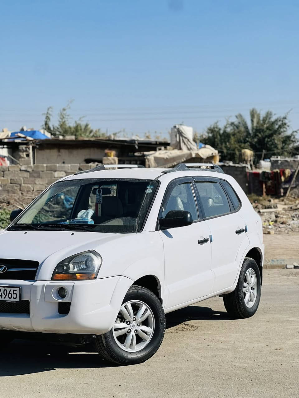 بيع او مراوس حسب القناعه
توكسان 2010 خليجي 
لون ابيض ثلجي المرغوب
محرك 2000/ 4 سلندر دووش المرغوب بدون عيب
كير  اوتوماتيك بدون عيب

داخل صحراوي لونين المرغوب
شاشه ايباد 
لايت كهربائي
بلوجكترات 

ويل كب 16 وتخم تاير جديد
وباقي المواصفات معروفه …

السياره ترايها حيل ناعم بدون اي نقص جاهزه من كلشي الحمدالله 
السياره بدون حادث شرط كفاله عامه

رقم اربيل الماني  /هزه جديده /براد جديد/يعني كبل تروح للمرور تحول/تحويل ***********  واسط صويره
