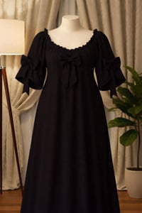 ملابس • وزن ١٠٠ • حجز خاص