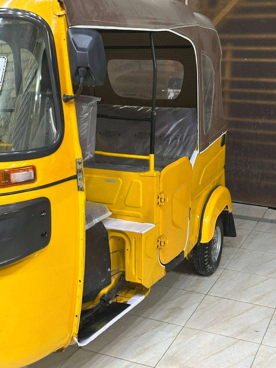 تكتك سنويه للبيع 21 شهر21 المكان العمارة سعر (7400) ***********
