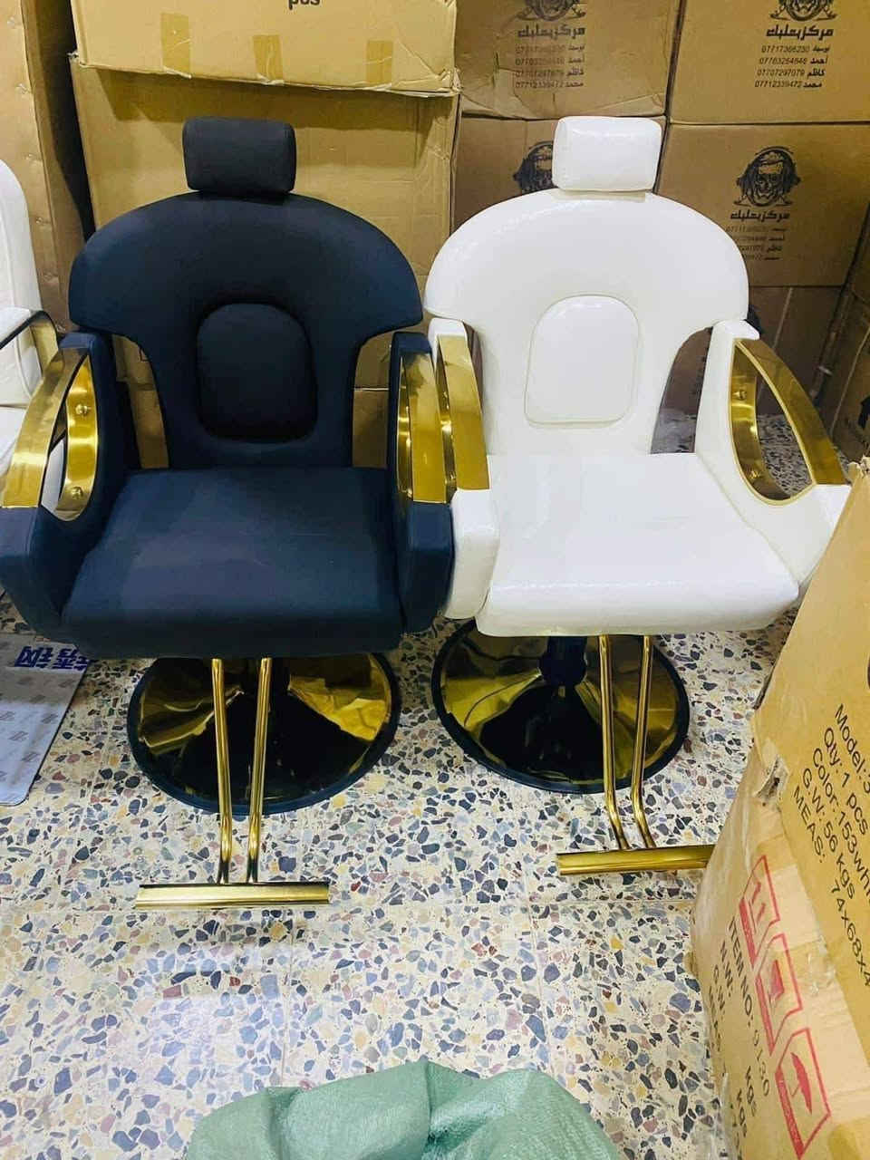 كراسي حلاقة موديلات والوان مختلفه 
@إشارة


**إذا كنت صاحب هذا الإعلان وتريد حذفه لأي سبب، رجاءا أرسل رسالة إلى الدعم الفني**