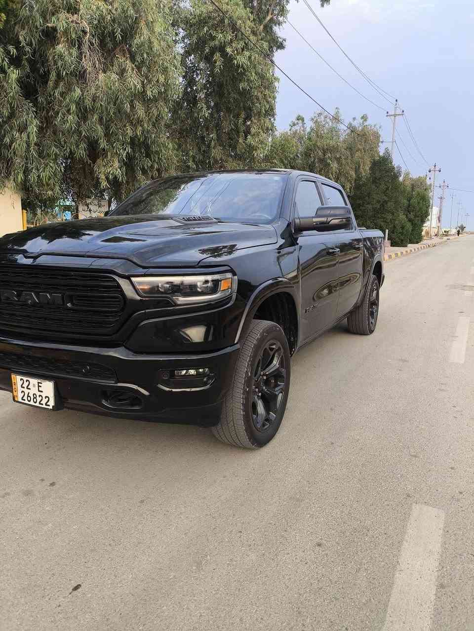 السلام عليكم 
رام موديل 2021
لمتد فول مواصفات 
رقم اربيل انكليزي بأسمي 
بيهة صبغ قمارة وتكم ودوسة وربع البدي
والباقي مكفول من الصبغ
مكان واسط سعر  350 ورقة وبيهة مجال
رقم ***********  .....
