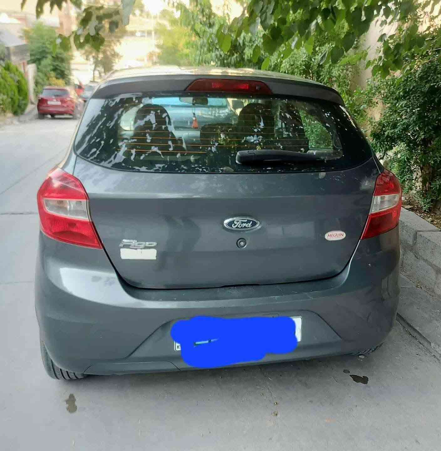 فۆرد فیگۆ 216 گیڕ ئۆتۆماتیک سه نه وی به ناوی خۆمه وه یه هه تا 2030 تازه یه  150 هه زار ڕۆشتوه گیڕوومه کینه به شه رت نه کراوه ته وه یه ک دوو پارچه ساردی بچوکی هه یه بۆیاخی نیه ته برید له جیا خلیچی دوو سوویسچ شه ریکه مالی دۆسته
*********** السليمانية, العراق
