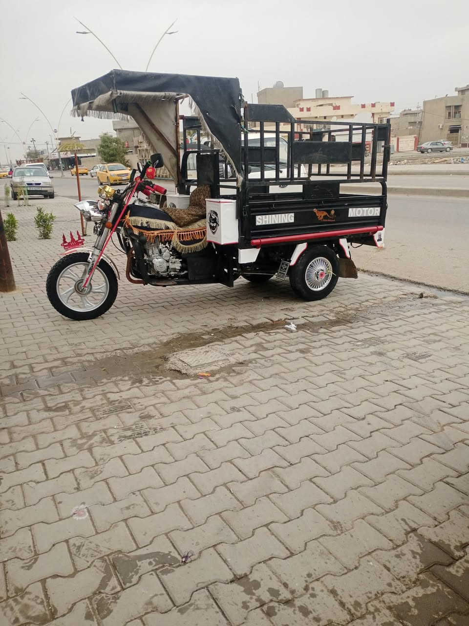 السلام وعليكم عندي ستوته البيع موديل 21محرك تايرات كهربائيّة ركبه شاصي بل شرط منفيس  ستوته لوك مال شغل بوجهك ستوته على بلاد نكره سلف قلاب ماطور ربع ماتصرف عليهه مكان كركوك حي الحجاج الشراي يخابر ***********
