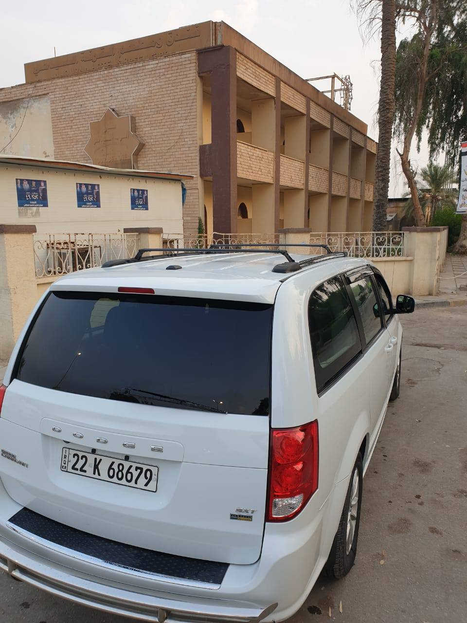 السلام عليكم
🛑 دوج كرفان           موديل 2019 

🟥 رقم / أربيل الجديد  إنكليزي  بأسمي  
السنويه لحد سنه2031
  هزه جديده 
 

🔴  فول مواصفات SXT

تشغيل عن بعد
تحكم ستيرن جهتين 
شاشه 
كامره خلفيه 
كشنات بلع 
مانع انزلاق 
تبريد 3 قطع
جام 6 كهرباء 
لايت عدسات ناصي عالي  
تخم تاير جديد 
ابواب كهربائيه 
جنطه كهربائيه 
7 راكب كشنات منفصل 
محرك وكير مكفول 
محرك 3600 (6V)
الشاصي ولغود مكفولات 

حادث / بالعراق 
            الجاملغ الأيمن الأمامي  معمر نفسه +   الجاملغ الخلفي فقط صبغ       

💵 السعر 175 بيه مجال 

العنوان / البصرة  

للاستفسار/ المراسله على الخاص
الرقم /***********
