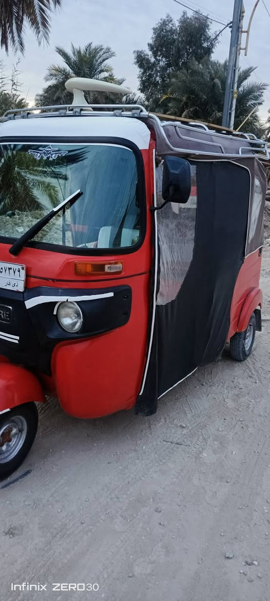 تكتك مديل 18 البيع
محرك بيها 20 
رقم أو سنويه ثاني يوم ادورلك 
المكان ناصرية 
الاستفسار ***********
