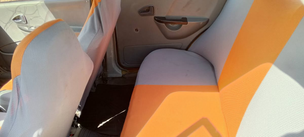 سلام عليكم سايبة البيع موديل 11محرك وكير جديد سياره بلادية حلوة شواصي مكفوالات مكان سلمان باك المدئن رقم تلفون ***********
