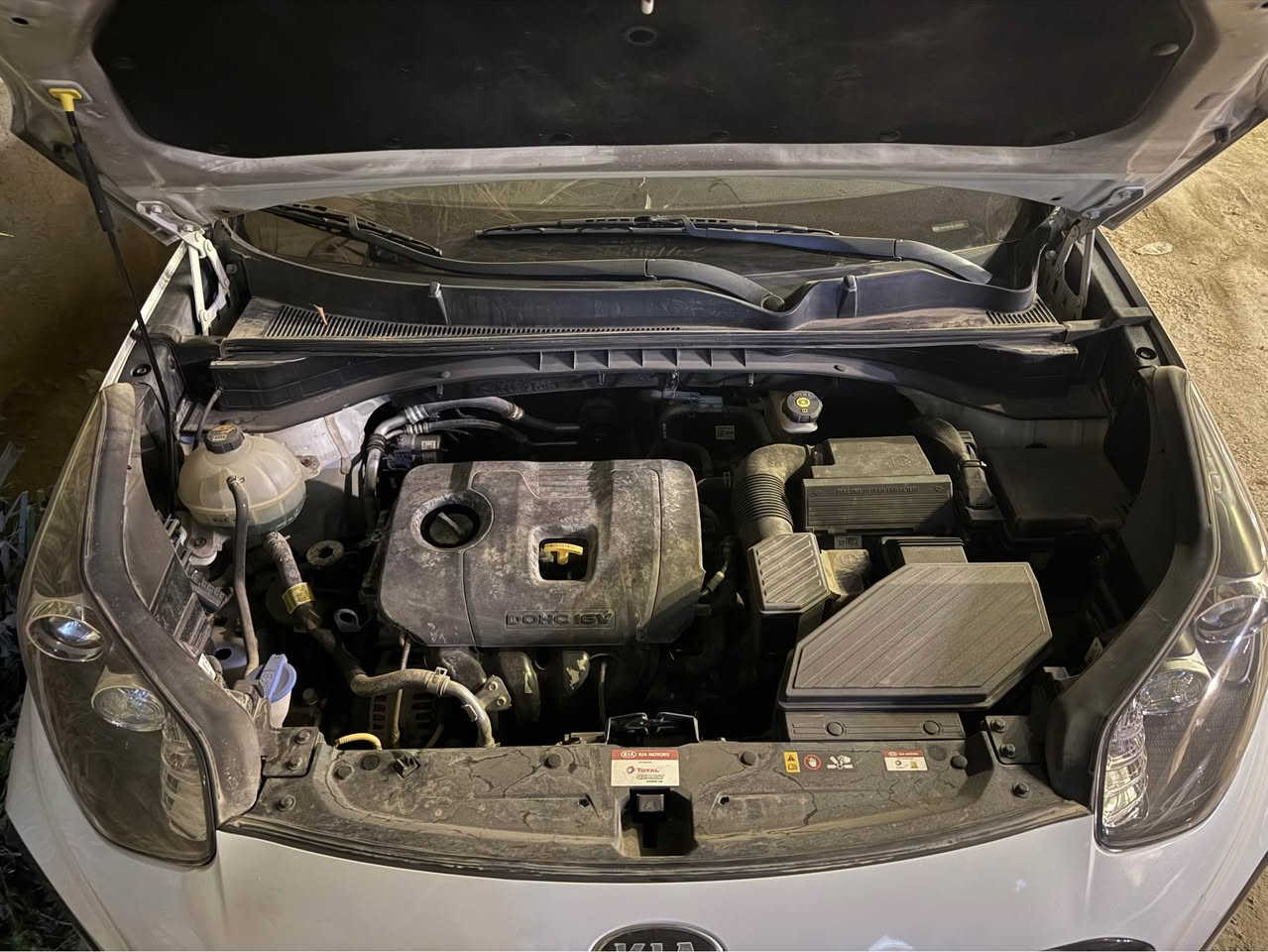 كيا سبورتج موديل ٢٠٢٠ كير ومحرك مكفول
مواصفات ستاندرد
شاد الها كامرا متحركة وشاشة بلادية
تخم تايرات جديد قبل شهر شديته
دهن وفلاتر قبل شهر بدلته
سيارة ماشية ٢٦١١٣ قابل للزيادة 
السيارة باسم الاهل مكفولة من الضربة و الصبغ
خليجية من الشركة الدولية ماخذيها زيرو بوقتها
سبير السيارة مانازل

السعر ٢١،٥٠٠$ 
يعني ٣٢،٥٠٠،٠٠٠ مليون دينار بغداد, العراق


**إذا كنت صاحب هذا الإعلان وتريد حذفه لأي سبب، رجاءا أرسل رسالة إلى الدعم الفني**