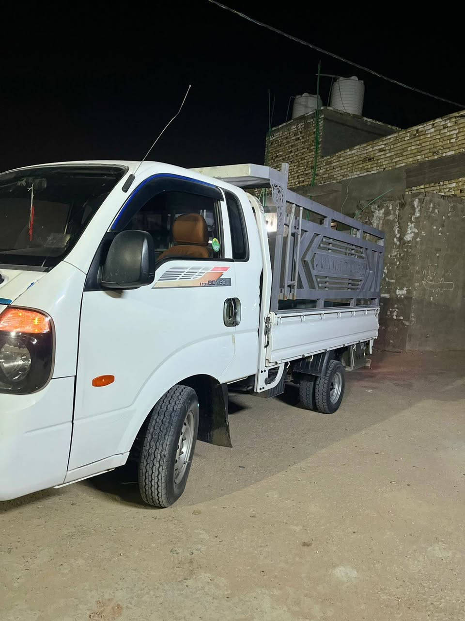 سلام عليكم كيه مسكر ادبلو جاف استوه شاديله مكينه خير من الله مديل ١٨ السعر ١٣٨ وبيه ***********
