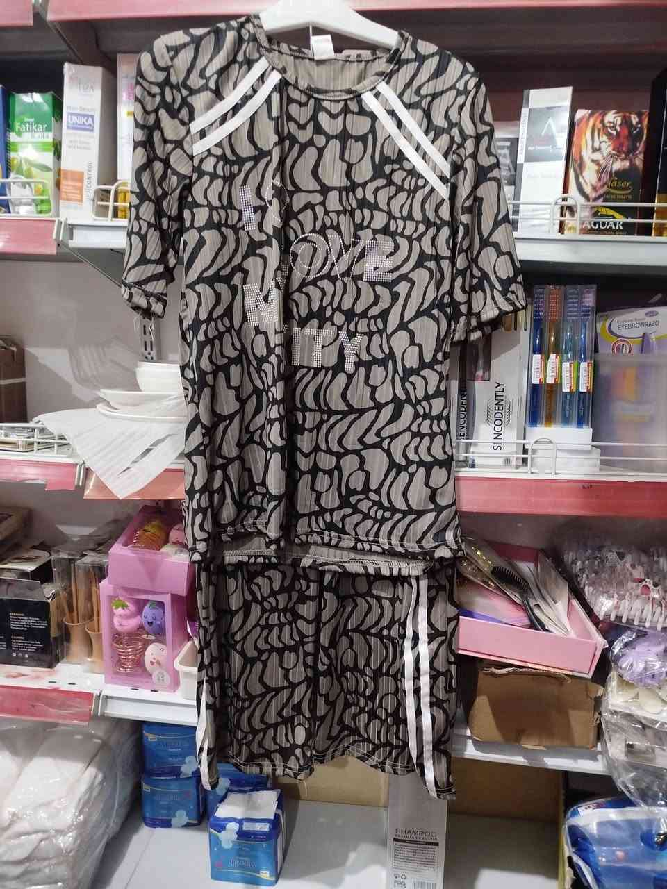 بسم الله والصلاه والسلام على رسول الله صلى الله عليه وسلم 
العنوان التبه حي الربيع بالقرب من مدرسة البشاره فاهلا وسهلاً بكم جميعاً


**إذا كنت صاحب هذا الإعلان وتريد حذفه لأي سبب، رجاءا أرسل رسالة إلى الدعم الفني**