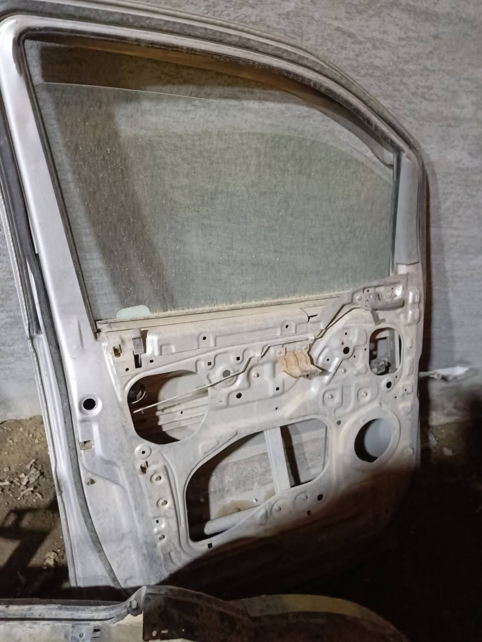 بك لايت اشارة سعر الزوج 25 
شمسيات 2009 2007 سعر الزوج 20
مازدات سعر الزوج 65 
باب سايق سعرة 50 
مكاني قضاء الطارميه ***********
‏‪***********‬‏
