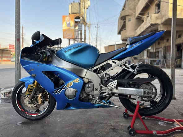 السلام عليكم كاوسكي 2004 636 
دراجة خير من الله نكرة بكل وقت دراجة مناقصها ايشي تنكر وتطلع عليها زوج تايرات مشلن صالنصة مايف كشنات مدوشمة

ب 31 وبيها مجال 

مكاني زعفرانية 

***********
